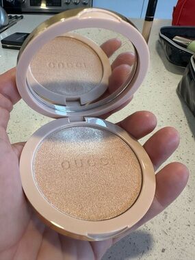Gucci Highlighter - 03 Warm Gold